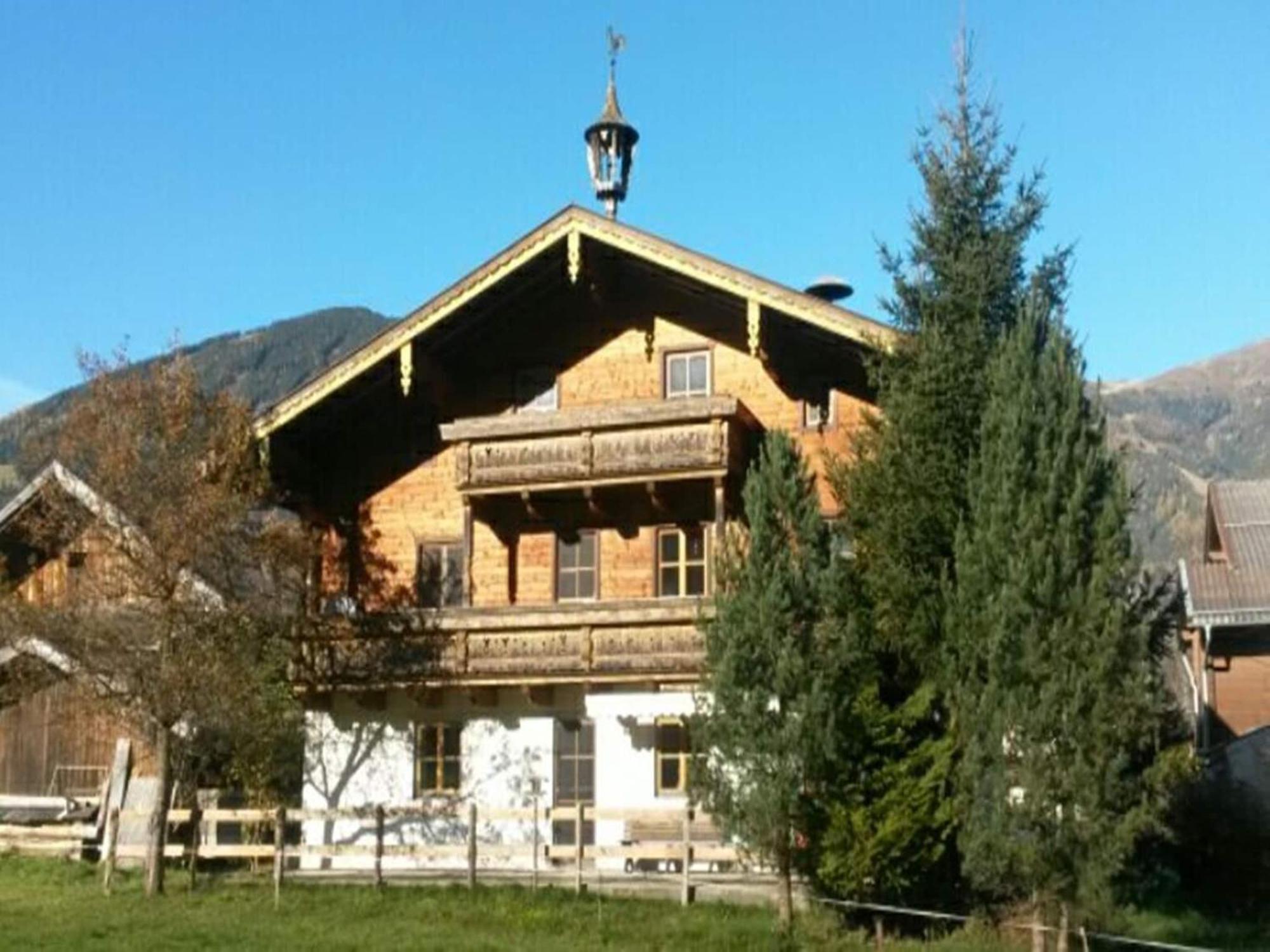 Serene Cottage In Neukirchen Am Gro Venediger Neukirchen am Großvenediger エクステリア 写真